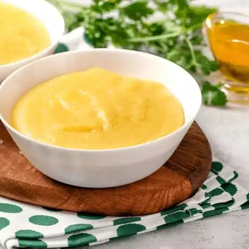 Polenta crémeuse vegan : L'accompagnement onctueux et savoureux 2 Polenta cremeuse 1